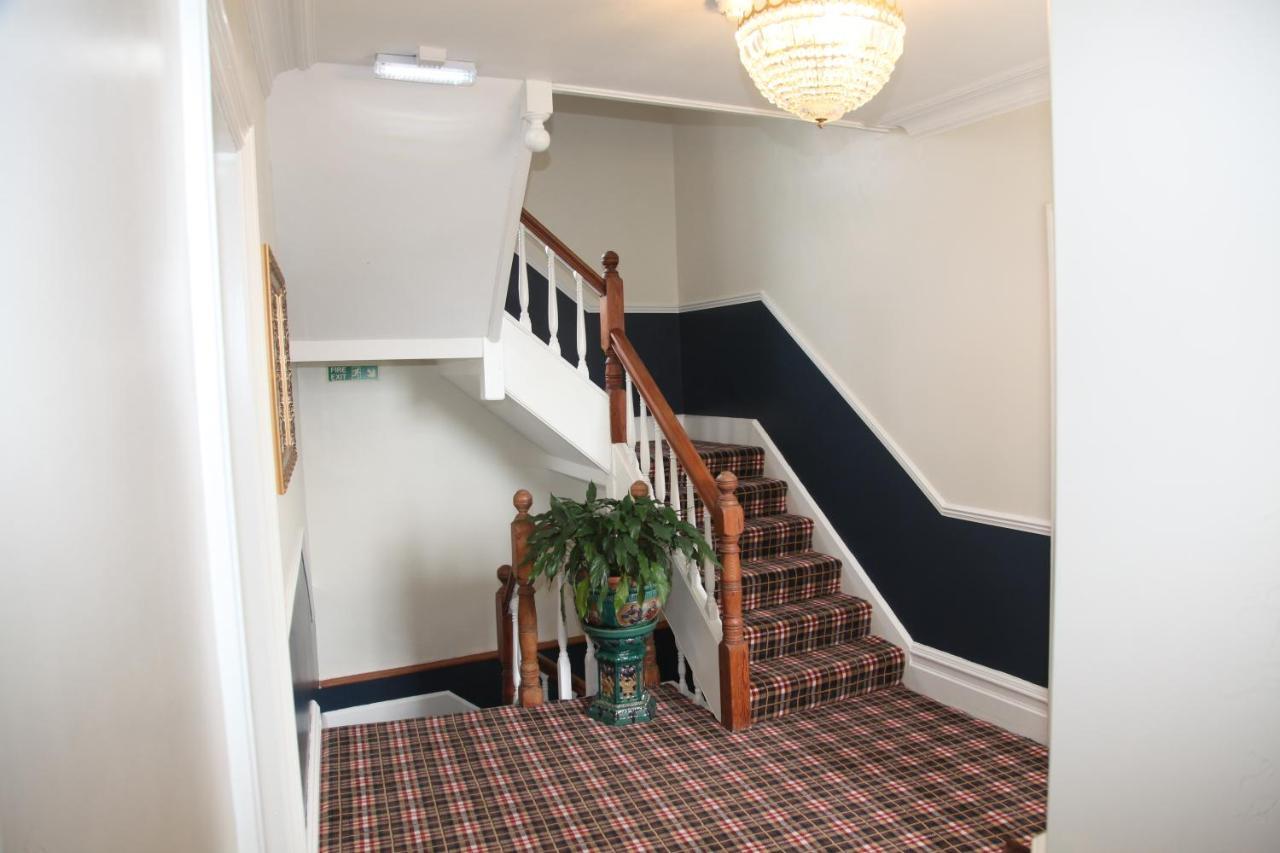 ווינדרמר Kirkwood Guest House מראה חיצוני תמונה